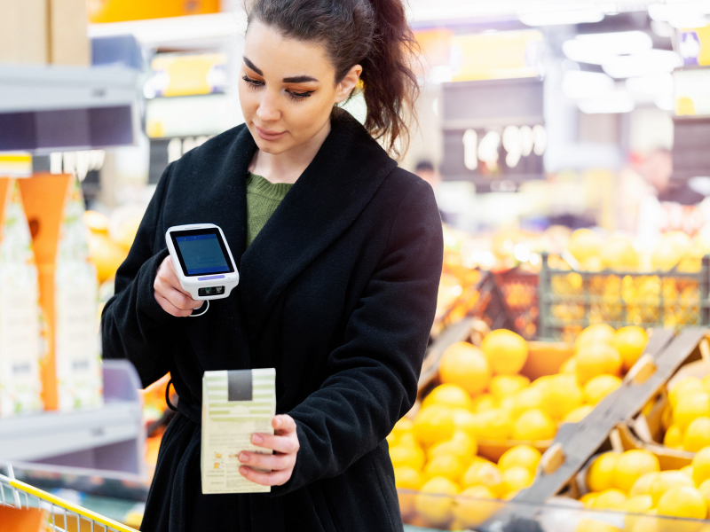 Omnichannel Grocery Trends - in-store mobile product scanning